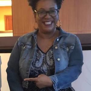 Meet your Posher, Carolyn